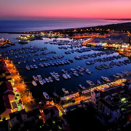 With 2 Bedrooms In Quarteira, With Wonderful Sea View, Terrac * Quarteira